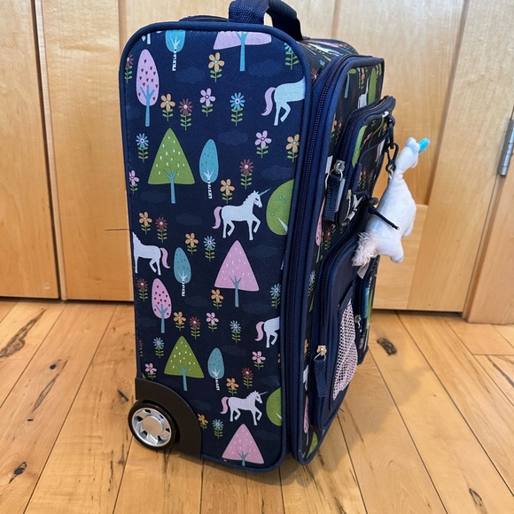 Girls 18” Unicorn suitcase - Picture 3 of 8